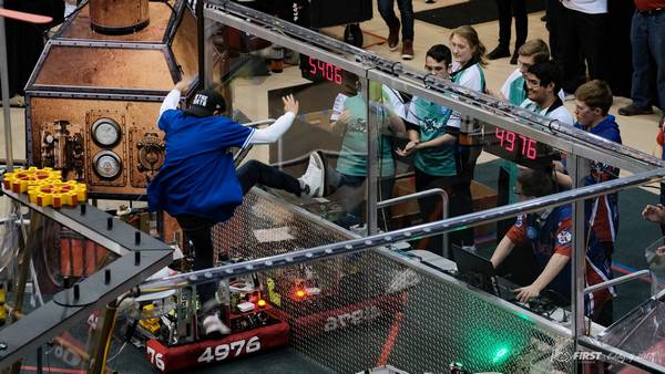 Karthik kicks during Georgian finals introductions