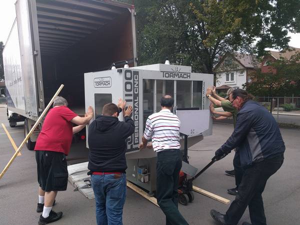 Moving our new CNC mill to its new home — the Robodrome 2.0