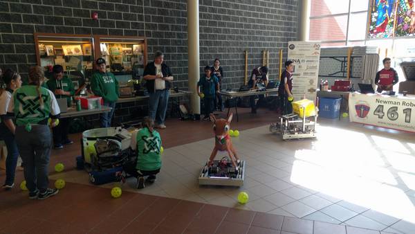 Demoing our 2017 robot Oscar at the HWCDSB System Science Fair